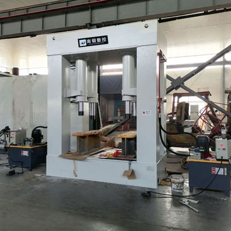 定制油壓機(jī)400噸龍門(mén)液壓機(jī)框式壓力機(jī)