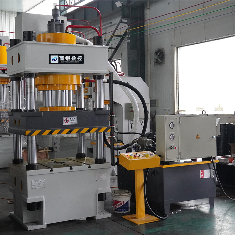 315噸四柱油壓機定制型壓力機