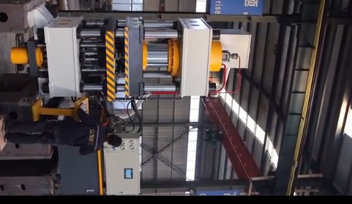 400噸鹽磚機帶顯示屏試機視頻