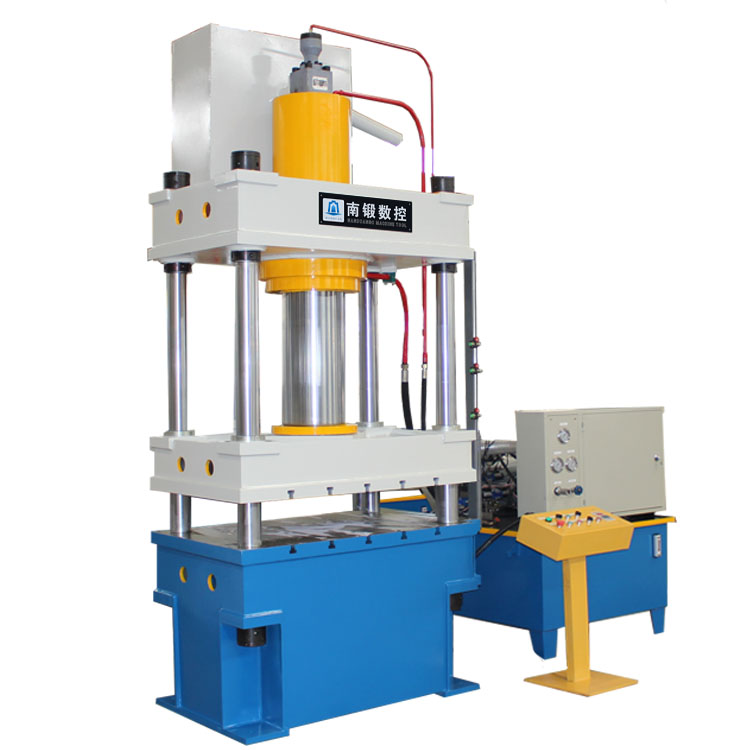 四柱油壓機液壓油箱的起吊和防銹注意事項