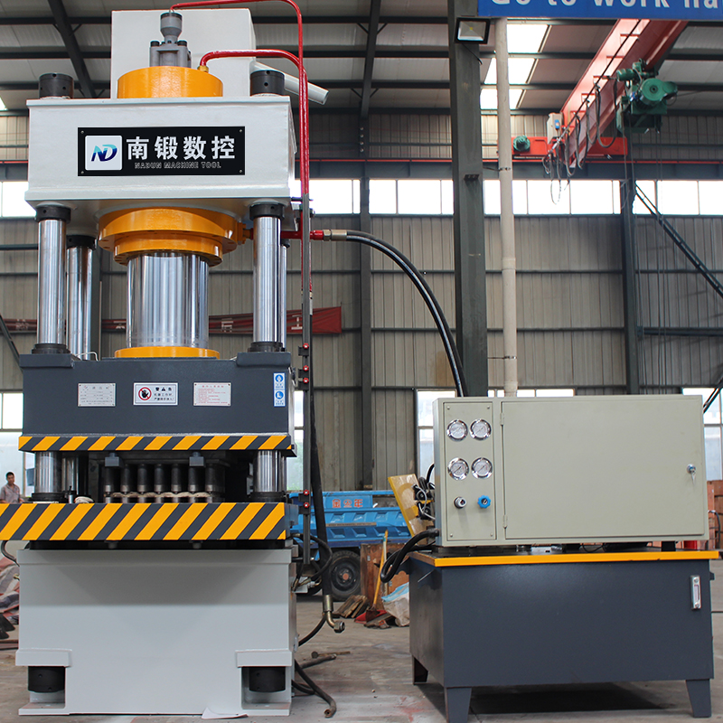 315t營養(yǎng)土育苗塊成型液壓機魚餌塊成型油壓機