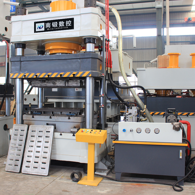 400T不銹鋼地漏蓋板成型油壓機(jī)，400噸金屬成型油壓機(jī)