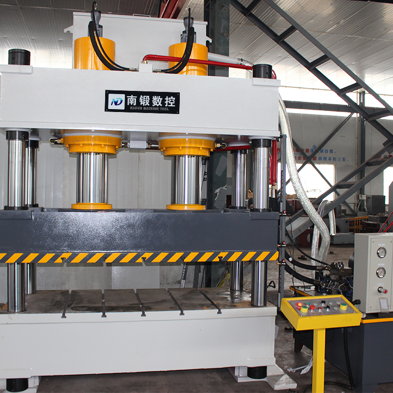 彩石金屬設備315噸四柱油壓機成型液壓機南鍛數控