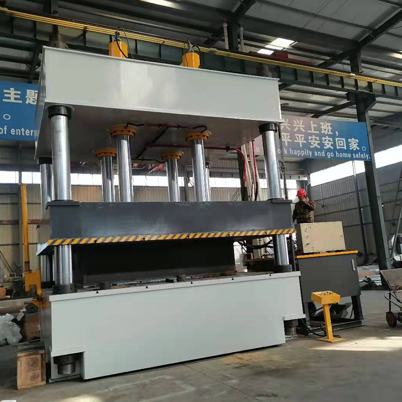 630噸四柱油壓機定制油壓機大臺面壓力機