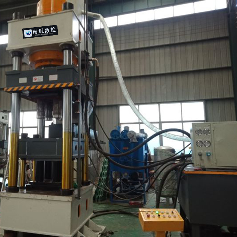 630噸牛羊舔磚油壓機630T鹽磚機粉末成型液壓機